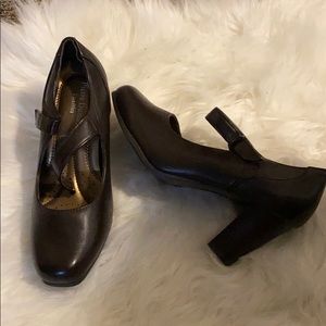 Brown pumps with wooden heels
